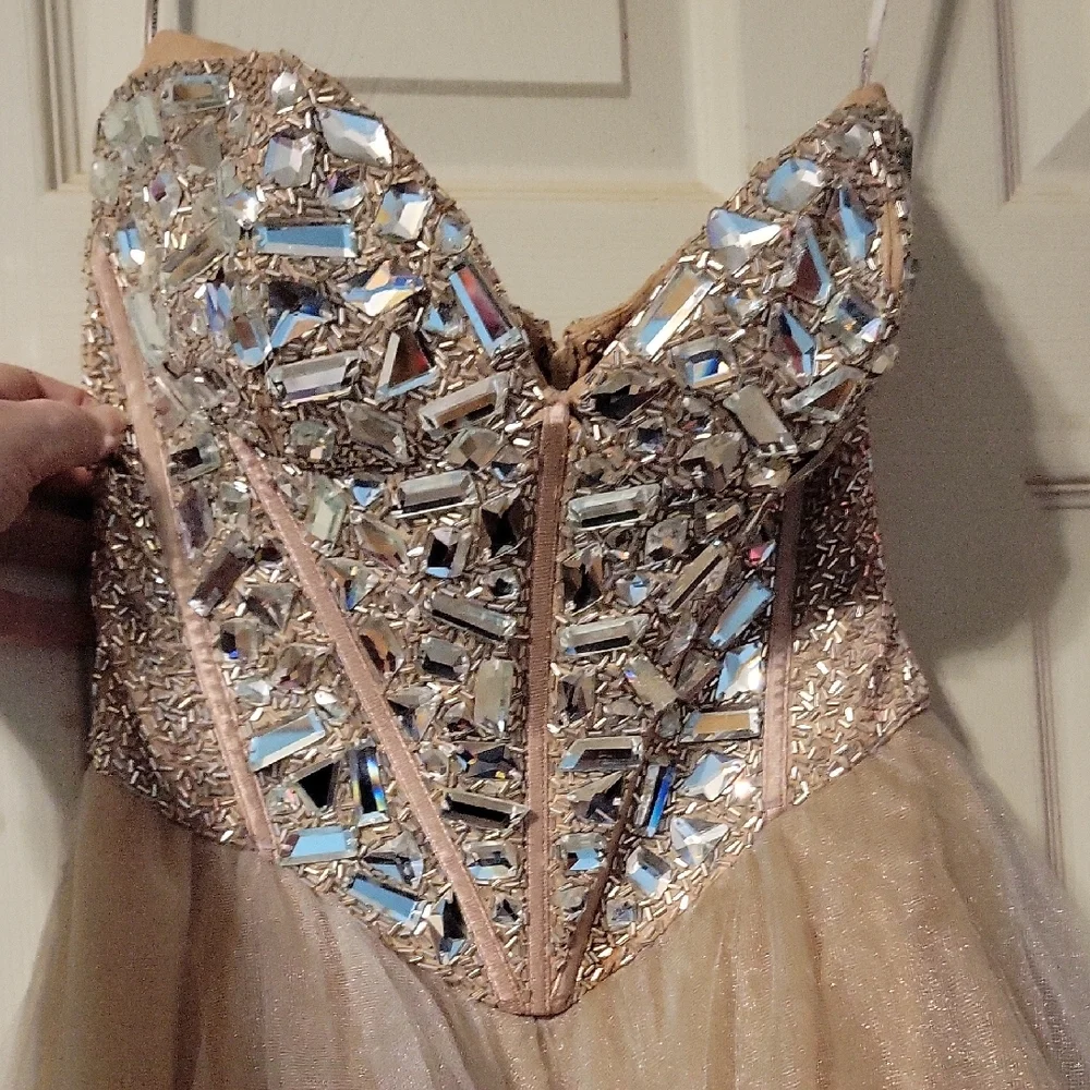 Sherri Hill Tan and Cream Prom Dress - Picture 4 of 4